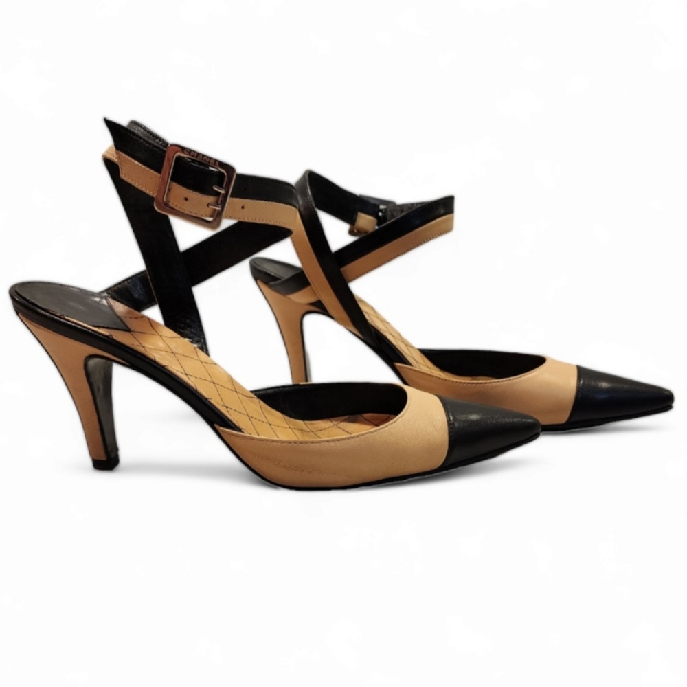 CHANEL Slingbacks